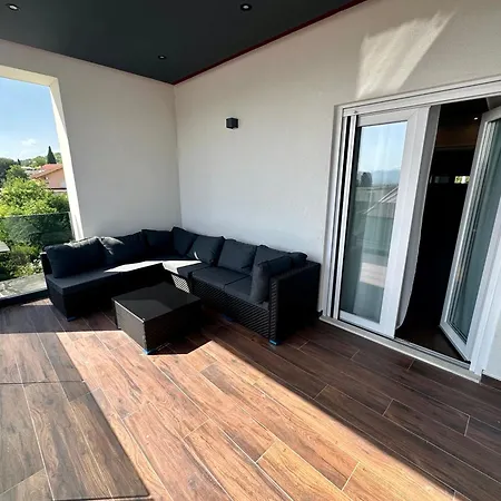 Zen Luxury Apartment